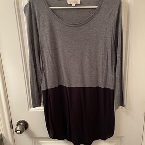 Vince Camuto Women’s Gray and Black Top - size x-large